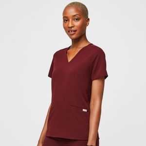 FIGS Casma Three-Pocket Scrub Top XS